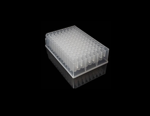 Stackable, low profile deep well microplates for lab automation